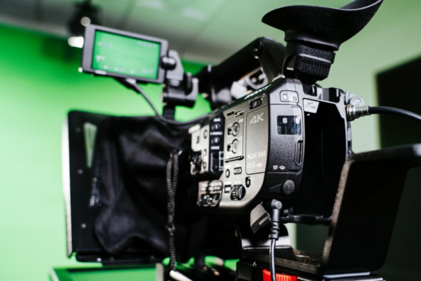 Formation professionnelle en montage vidéo adaptée aux entreprises